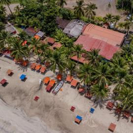 Vicina Maris Beach Lodge，位于María Chiquita的酒店