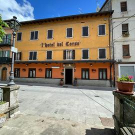 Hotel del Corso，位于塞斯托拉的酒店