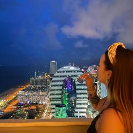 Panorama King Suite Sea VIew Hotel，位于巴统的酒店