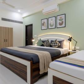 Hotel The Luxury F S Bliss Most Premium Rooms NearTaj Mahal !!! Best Stay In Agra，位于阿格拉的酒店