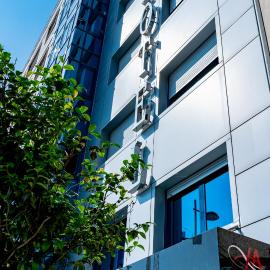 Hotel SPA GBC Avenida Pontevedra，位于庞特维德拉的酒店