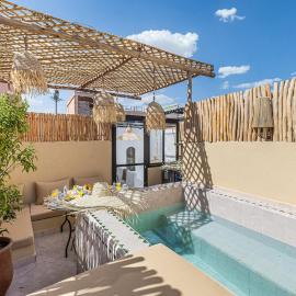 Riad Zatiah Bis - Exclusive&New - Pool & Breakfast，位于马拉喀什的酒店