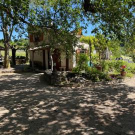 Le Cabanon，位于曼讷的酒店