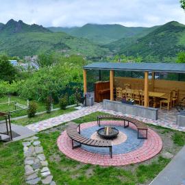 Hayi Tun Guest House，位于戈里斯的酒店