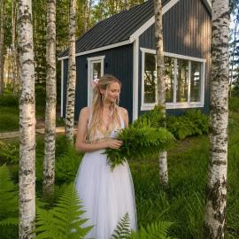 Fairytale Experience, Tartu 5 min, lake nearby，位于Lombi的酒店