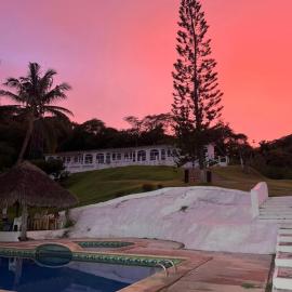 Bungalows El Mirador，位于克鲁兹德华纳卡克斯特尔的酒店