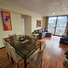 Acogedor y amplio departamento central，位于特木科的酒店