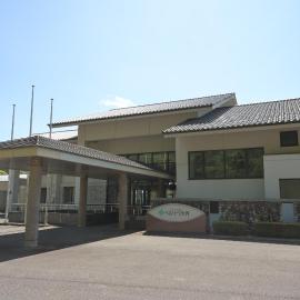 ベルリーフ大月，位于Otsuki的酒店