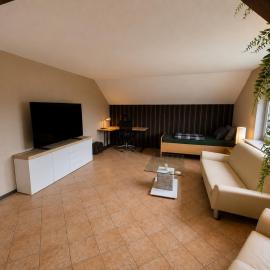Ferienwohnung mit 2 Schlafzimmern - ideal für Monteure und Geschäftsreisende，位于Breddenberg的酒店