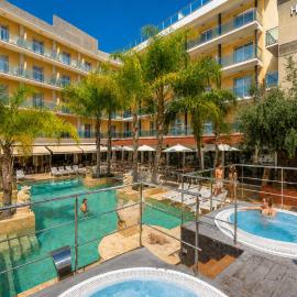 Hotel la Palmera & Spa，位于罗列特海岸的酒店
