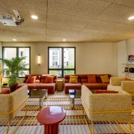 Harvey Chartres - Résidence 4 étoiles Sport & Lifestyle，位于沙特尔的酒店