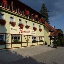 Gasthof Roseneck，位于瓦伦费尔斯的酒店