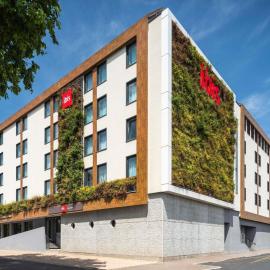 ibis Lyon Sud Oullins，位于隆河省的酒店
