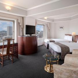 Kurashiki Royal Art Hotel，位于仓敷的酒店