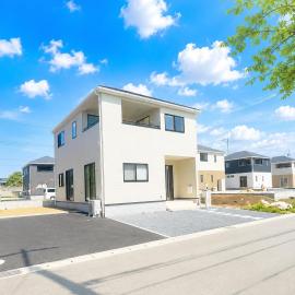 Spacious newly villa 八街駅から徒歩10分車3台駐車可4LDK Free wifi，位于八街的酒店