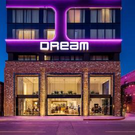 Dream Hollywood, by Hyatt，位于洛杉矶的酒店