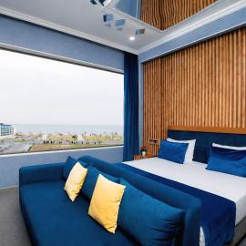 Corniche White City Hotel