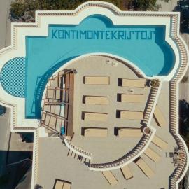 Hotel Château de Monte Cristo - Rooftop Pool,位于萨兰达的酒店