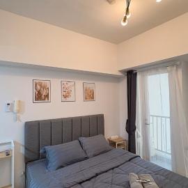 Cozy Stay Apartment Tokyo Riverside PIK 2 by TYAFY Living，位于Muara的酒店