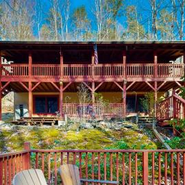 Moose Creek Lodge，位于西尔瓦的酒店