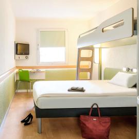 ibis budget Besançon Ecole Valentin，位于贝桑松的酒店