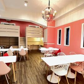 Cafe&Hostel Kimi to Ichigo，位于大阪的酒店