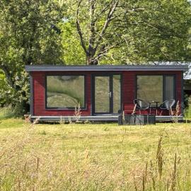 Tiny House ROA，位于Recea的酒店