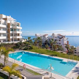 Olée Torrox Costa Holiday Rentals by Fuerte Group，位于托罗克斯科斯塔的酒店