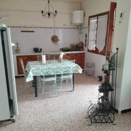 Résidence EPLF SAKET BÉJAÏA，位于贝贾亚的酒店