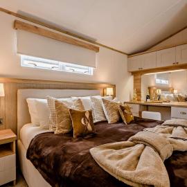 Bunny Lodge Quiet 2-Bed Luxury Home near Milford on Sea，位于利明顿的酒店