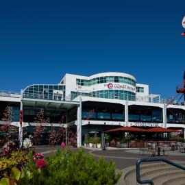 Coast Lonsdale Quay Hotel，位于北温哥华的酒店