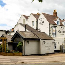 The Globe, Warwick, Warwickshire - Brunning & Price，位于沃里克的酒店