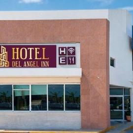 Hotel del angelinn,位于Martínez de La Torre的酒店