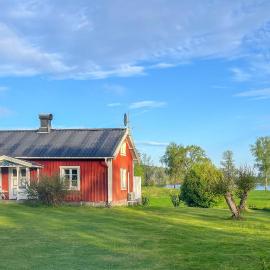 Awesome Home In Ambjörnarp，位于Ambjörnarp的酒店