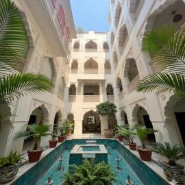 Jyoti Mahal A Royal Heritage Hotel - Traveler's Choice Award 2026 - Near to Connaught Place,位于新德里的酒店
