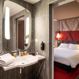 ibis Moulins，位于穆兰的酒店