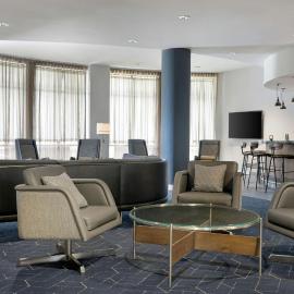 Courtyard Republic Airport Long Island/Farmingdale,位于法明代尔的酒店
