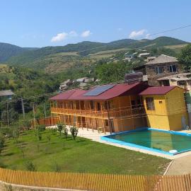 Ani Center Hotel，位于Dovekh的酒店