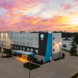 Tru By Hilton Lake Charles，位于查尔斯湖的酒店