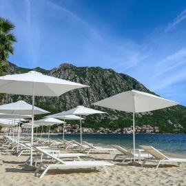 Mövenpick Hotel & Residences Teuta Kotor Bay，位于科托尔的酒店