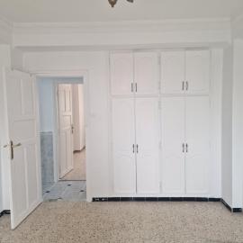Appartement Calme Sétif，位于塞提夫的酒店
