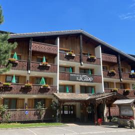 Hôtel Igloo，位于莫尔济讷的酒店