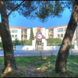 ibis Sète Balaruc les Bains Bien-être et Spa，位于巴拉吕克莱班的酒店