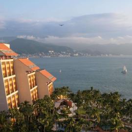 Club Regina Puerto Vallarta，位于巴亚尔塔港的酒店