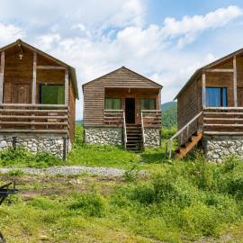 Ushguli Cabins l Cafe，位于乌树故里的酒店
