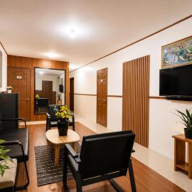 Axis Pension Hotel，位于麦克坦的酒店