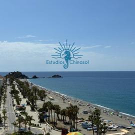 ESTUDIOS CHINASOL - Bernardo Cózar，位于阿尔姆尼卡的酒店