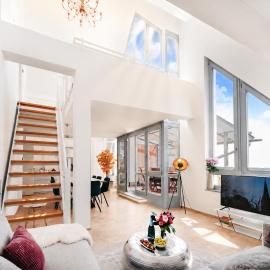 Luxury Penthouse for 8 - Center - Parking - Therme 8 min - Airport 15 min