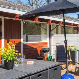 5 person holiday home in Aabenraa，位于奥本罗的酒店