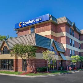 Comfort Inn Near Greenfield Village，位于迪尔伯恩的酒店